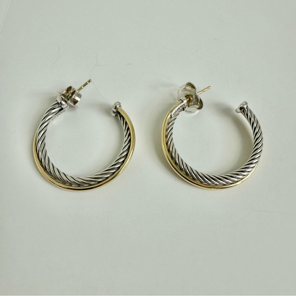 David Yurman Two-Tone Crossover Hoop Earrings Silver Gold Rare - Picture 5 of 6